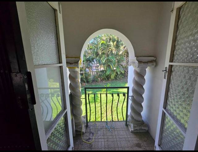 3 BEDROOM HOUSE FOR SALE IN OVERPORT